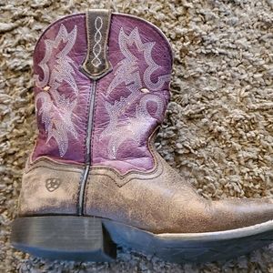 Ariat Tombstone Western Boot size 3